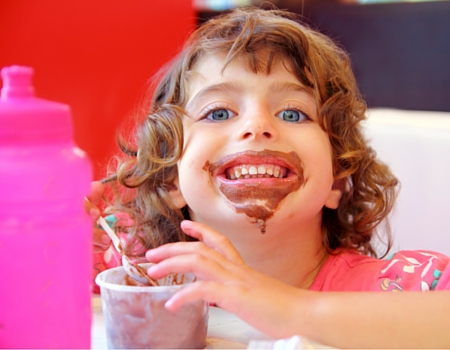 Faut-il poster les photos de ses enfants sur Facebook-